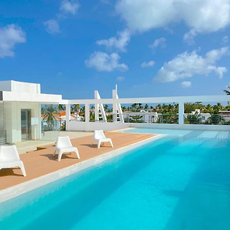 Deluxe Studios Ducassi Rooftop Pool - Playa Los Corales Пунта-Кана Экстерьер фото